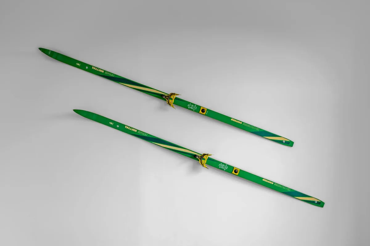 Crossed wooden skis, ski station from the 1930s